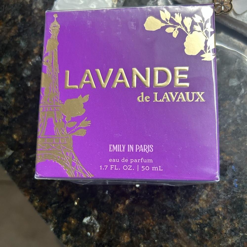 Limited Edition Emily in Paris Lavande de Lavaux Eau de Parfum Sealed 1.7 Fl Oz